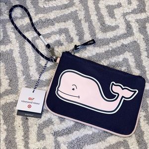 *rare* vineyard vines x target wristlet